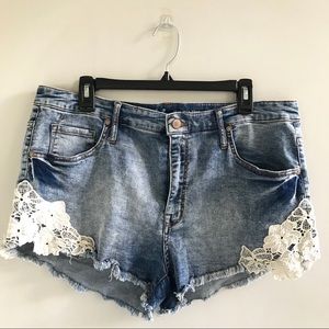Mossimo • denim shorts